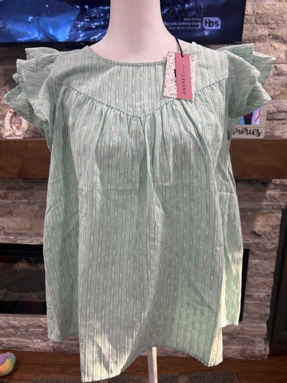 Andree Mint By Unit Striped Flutter-Sleeve Blouse new with tags size medium